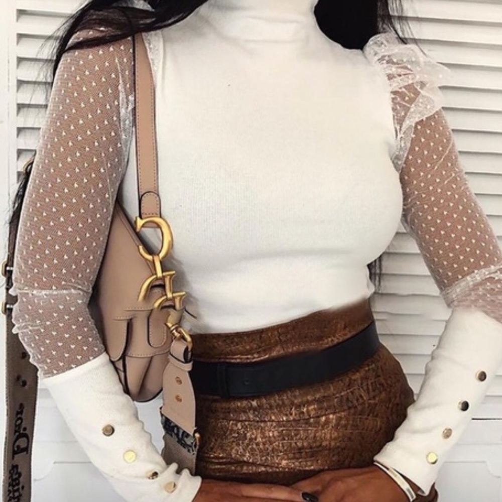 White turtleneck - Picture 1 of 5